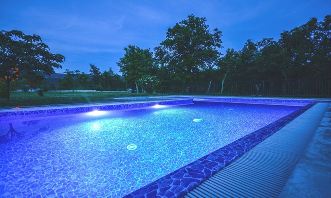 Grabri Casa | Holiday Home Eda - Three Bedroom Holiday Home with Pool
