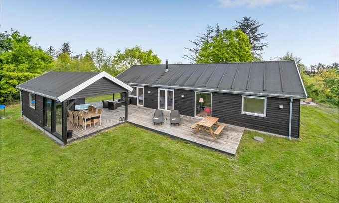 Ringkøbing-Skjern Municipality Casa | Holiday Home Enebærvej Skjern
