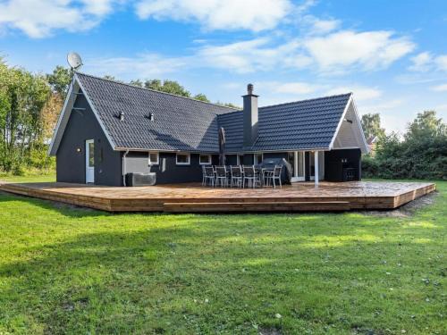 Ristinge Casa | Holiday Home Erle - 830m from the sea by Interhome