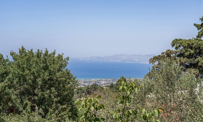 Zia Casa | Holiday Home 'Euphoria Village House' with Sea View, Wi-Fi and Air Conditioning