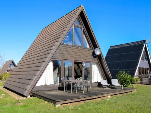 Fedderwardersiel Casa | Holiday Home Fedderwardersiel-5 by Interhome
