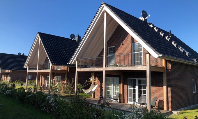 Krummin Casa | Casa de vacaciones "Ferienhaus Familienkoje Hannah" con terraza privada, sauna privada y Wi-Fi