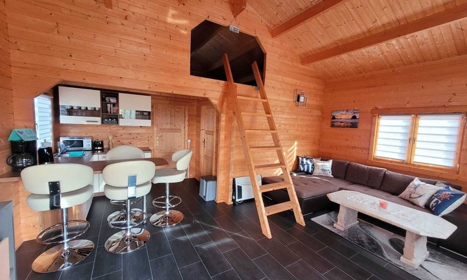 Stotternheim Casa | Casa de vacaciones 'Ferienhaus Seeblick' con vistas al lago, terraza privada y aire acondicionado