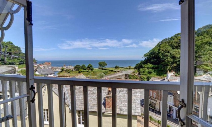 Lynmouth Casa | Holiday Home Ferndale House