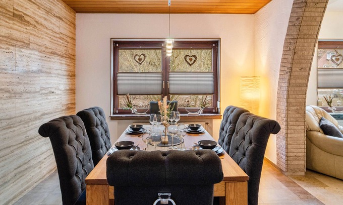 Bad Sachsa Casa | Casa de vacaciones 'Fewo Jaeger' con vistas a la montaña y Wi-Fi
