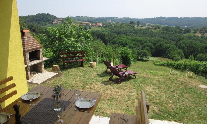 Grabrovnik Casa | Holiday Home Fijolica