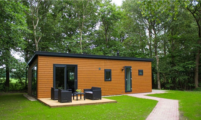 Oosterwolde Chalet De Esquí | Holiday home Fochteloërveen