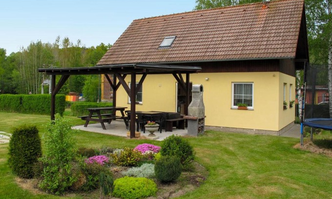 Mnisek Casa | Holiday Home Fojtka by Interhome