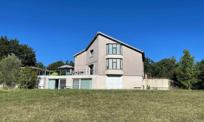 Caniac-du-Causse Casa | Casa Vacacional en Dordoña con Piscina y Jacuzzi