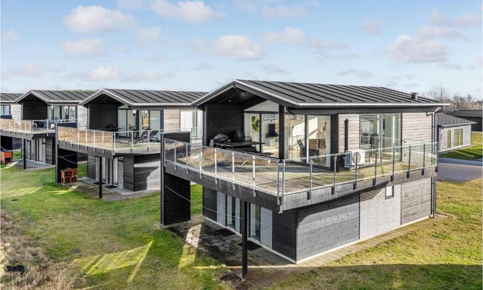 Nordstrand Casa | Holiday Home Frederikshavn With Sea View V