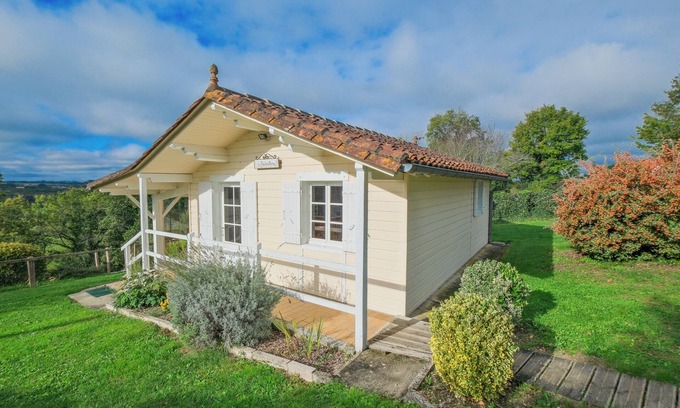 Allemans Casa | Casa de vacaciones 'Gîte Le Moutat-Le Châlet' con terraza privada, Wi-Fi y aire acondicionado