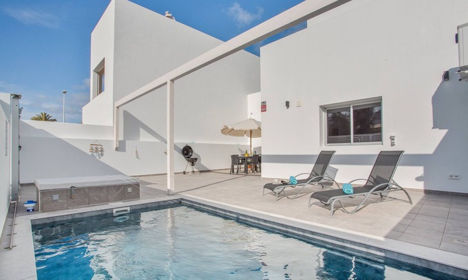 Gran Tarajal Casa | Casa de vacaciones 'Gara' con vistas al mar, Wi-Fi y aire acondicionado