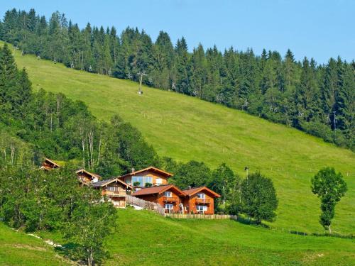 Hundsdorfl Casa | Holiday Home Gunnar by Interhome