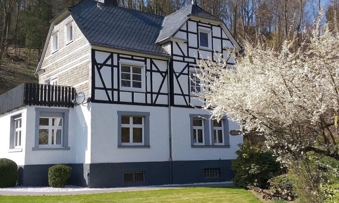 Siedlinghausen Casa | Holiday home Haus am Anger