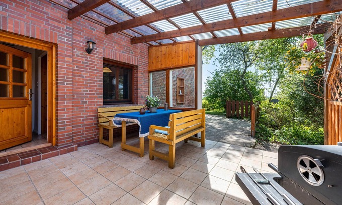 Barlt Casa | Casa de vacaciones 'Himmelreich' con terraza privada, jardín compartido y Wi-Fi