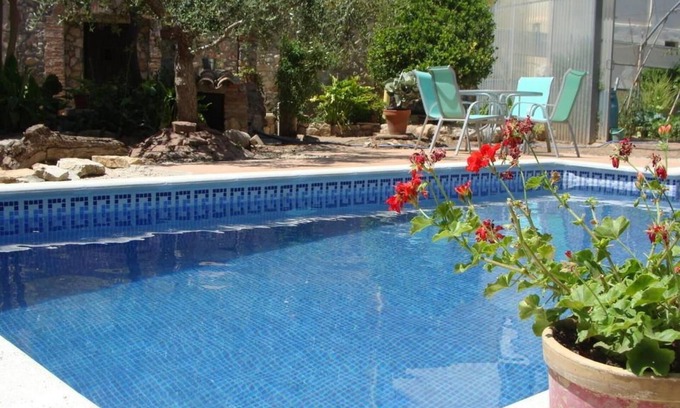 Alcover Casa | Casa de vacaciones 'Hort De La Cinteta' con vistas a la montaña, piscina y aire acondicionado