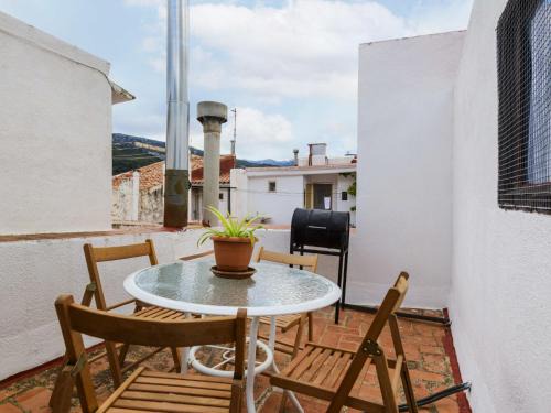 Rossell Casa | Holiday Home Hostalas by Interhome