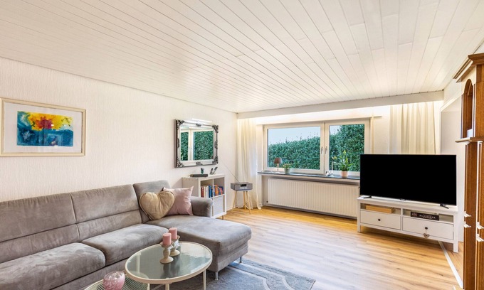 Bad Muenstereifel Casa | Casa de vacaciones 'Igelweg' con terraza privada y jardín privado