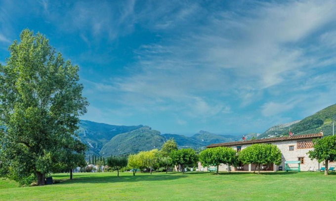 Camaiore Casa | Holiday Home I Pioppi - CMA107 by Interhome