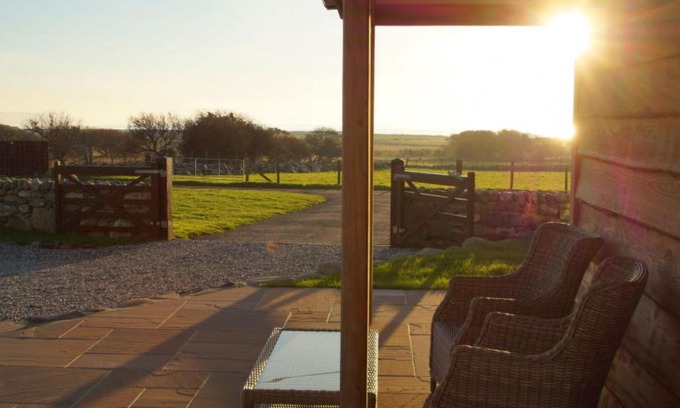 Talybont Casa | Holiday Home Idnusia