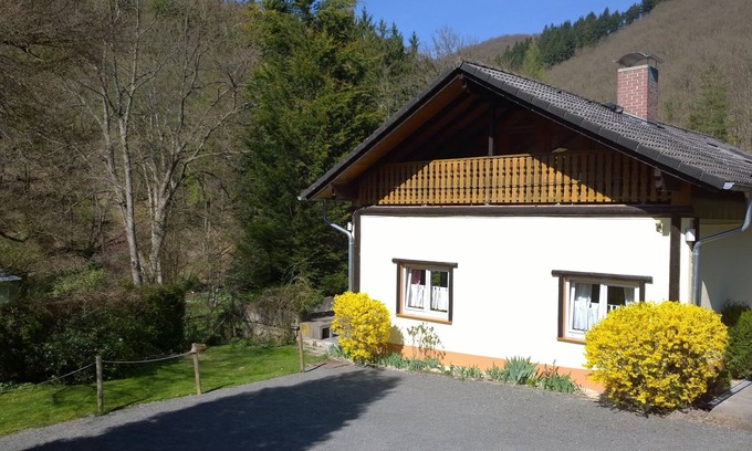 Lorch Casa | Casa de vacaciones en un hermoso entorno arbolado en el Rheingau