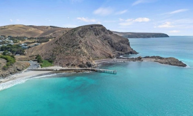 Second Valley Casa | Holiday Home in Second Valley - pet friendly. Short stroll to the beach