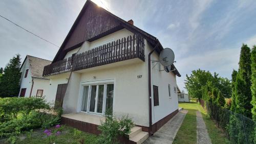 Balatonlelle Casa | Holiday home in Balatonlelle 38068