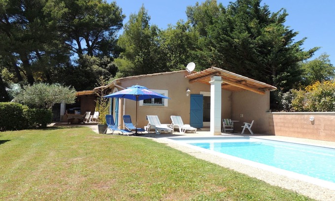 Buisson Casa | Casa en Buisson con Piscina Privada