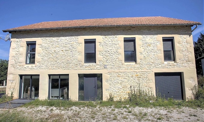 Gourdon Casa | Casa en Francia con gran jardín privado