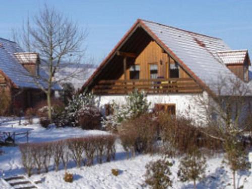 Bellersen Apartamento | Holiday Home in Germany with Garden Terrace