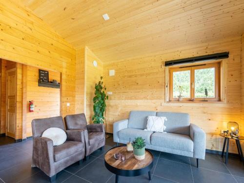 Schinnen Casa | Holiday home in Limburg with terrace