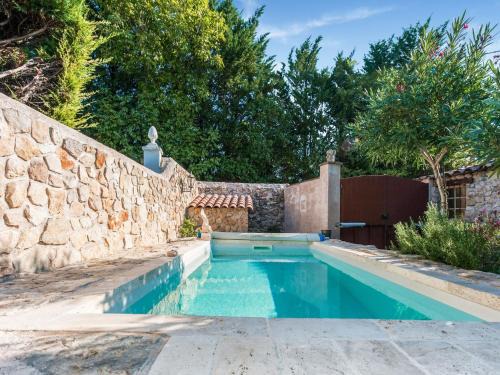 Lorgues Casa | Holiday Home in Lorgues with Pool and Terrace