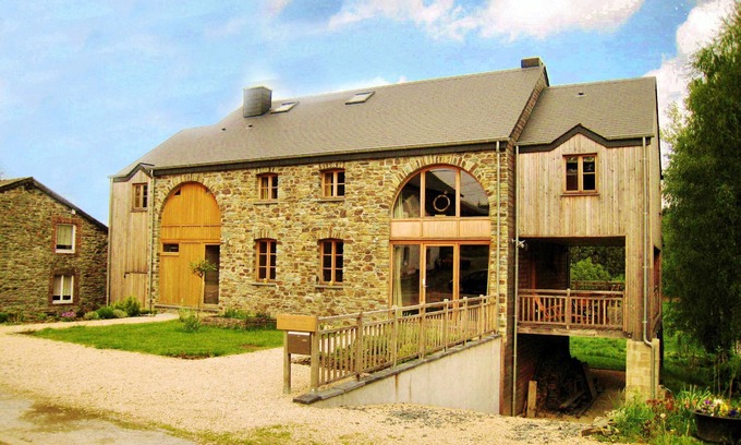 Sart Casa | Casa en Sart con Sauna y Vistas al Campo