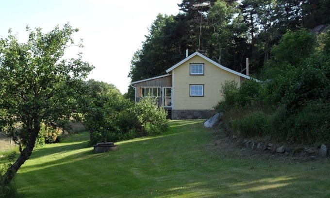 Nosund Casa | Holiday home in the west coast archipelago on the island of Valön