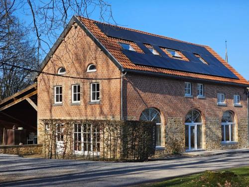 Pepinster Casa | Holiday Home in Wallonie with Terrace