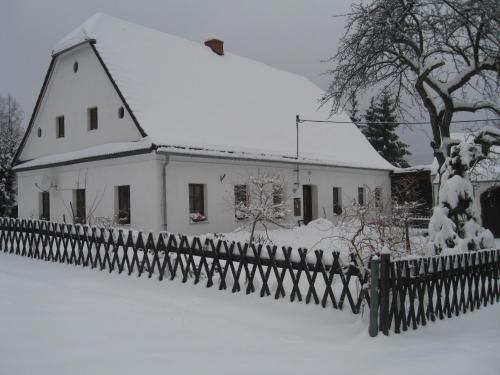 Zator Casa | Holiday Home in Zátor near Ještěd Ski Resort
