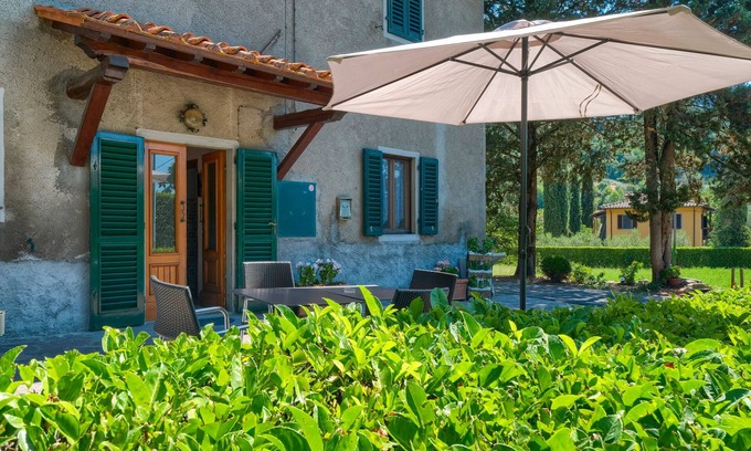 Borgo San Lorenzo Casa | Holiday Home 'L'aia Dì Trippa All'Aria Mugello' with Private Garden and Wi-Fi