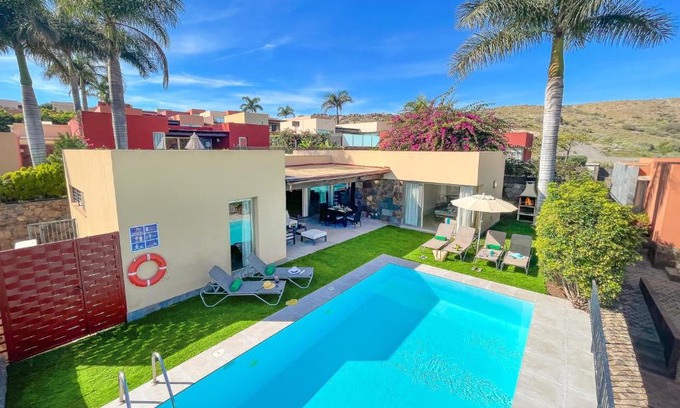 Salobre Villa | Holiday Home Jacana by VillaGranCanaria