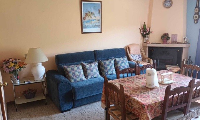 El Arenal Apartamento | Casa de vacaciones 'Johana' con vistas a la montaña y terraza privada