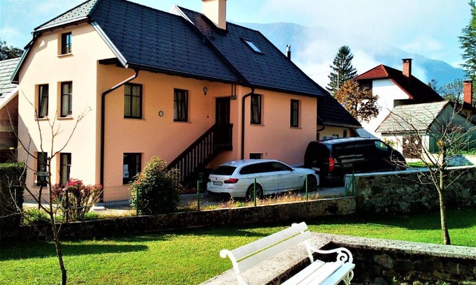Bovec Apartamento | Holiday Home Julian Alps