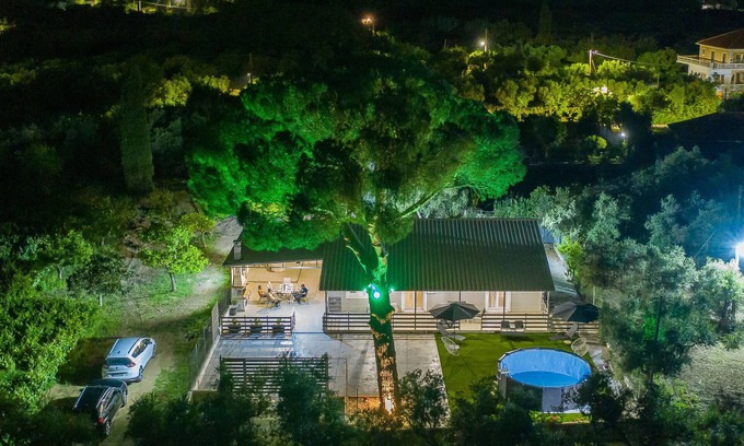 Agia Marina Casa | Casa de vacaciones 'Koukounaria House' con piscina privada, Wi-Fi y aire acondicionado