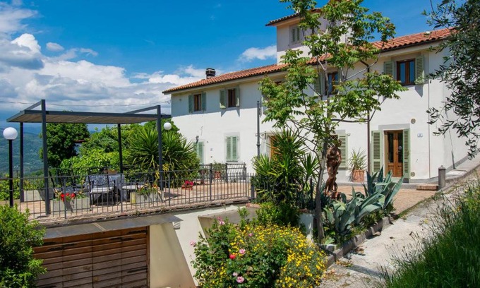 Monsummano Terme Casa | Holiday Home L'Amorosa by Interhome