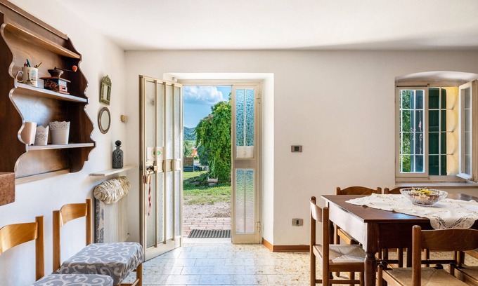 Caprino Veronese Cama Y Desayuno | Casa de vacaciones 'La Casa Di Delfina' con jardín privado