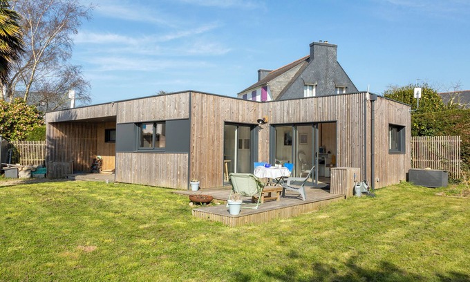 Saint-Marine Casa | Casa de vacaciones 'La Cabane - 10 Minutos del Puerto' con terraza privada, Wi-Fi y aire acondicionado
