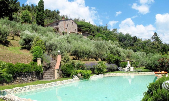 Pescia Casa | Holiday Home La Cupola- Girasole by Interhome