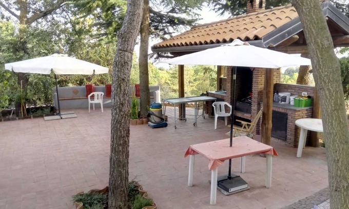Biancavilla Casa | Holiday Home 'La Dependance Etna' with Private Garden and Wi-Fi