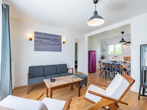 Dives-sur-Mer Casa | Holiday Home La Guillaumette by Interhome
