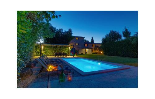 Korenici Casa | Holiday Home Ladici Ii