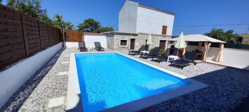 Mali Vareski Casa | Holiday Home Latin