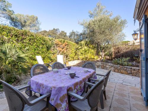 La Motte Casa | Holiday Home Le Clos d'Azur 1 by Interhome